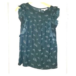 Green ruffled-sleeve top